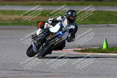 media/Jan-21-2023-Fastrack Riders (Sat) [[fcf3f88a30]]/Level 2/Session 4 Turn 6-Mountian Shot/